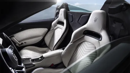Maserati MC20 Cielo : l’art de la haute performance à ciel ouvert
