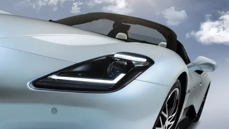 Maserati MC20 Cielo : l’art de la haute performance à ciel ouvert